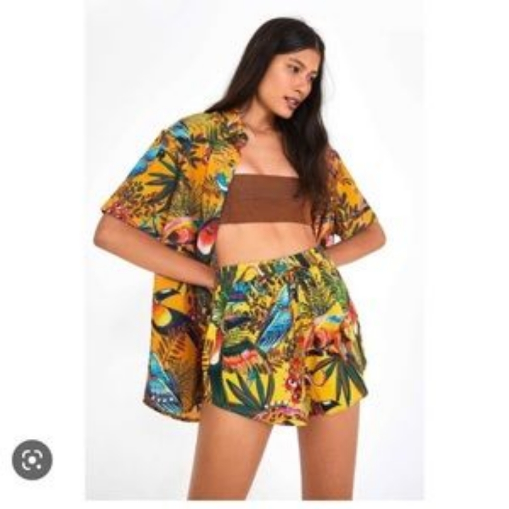 Farm Rio Into the Wild Shorts!